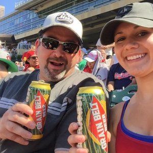 Meet your Posher, Carissa